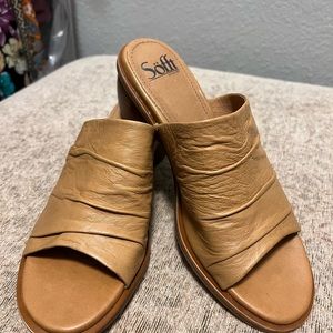Camel Soft new mule sandals